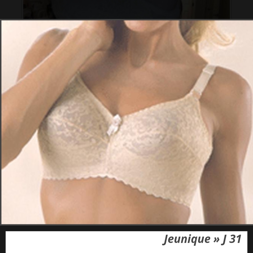 Vintage JEUNIQUE Beauty Style J3180 Beige Soft Cup Bra 32F Wireless